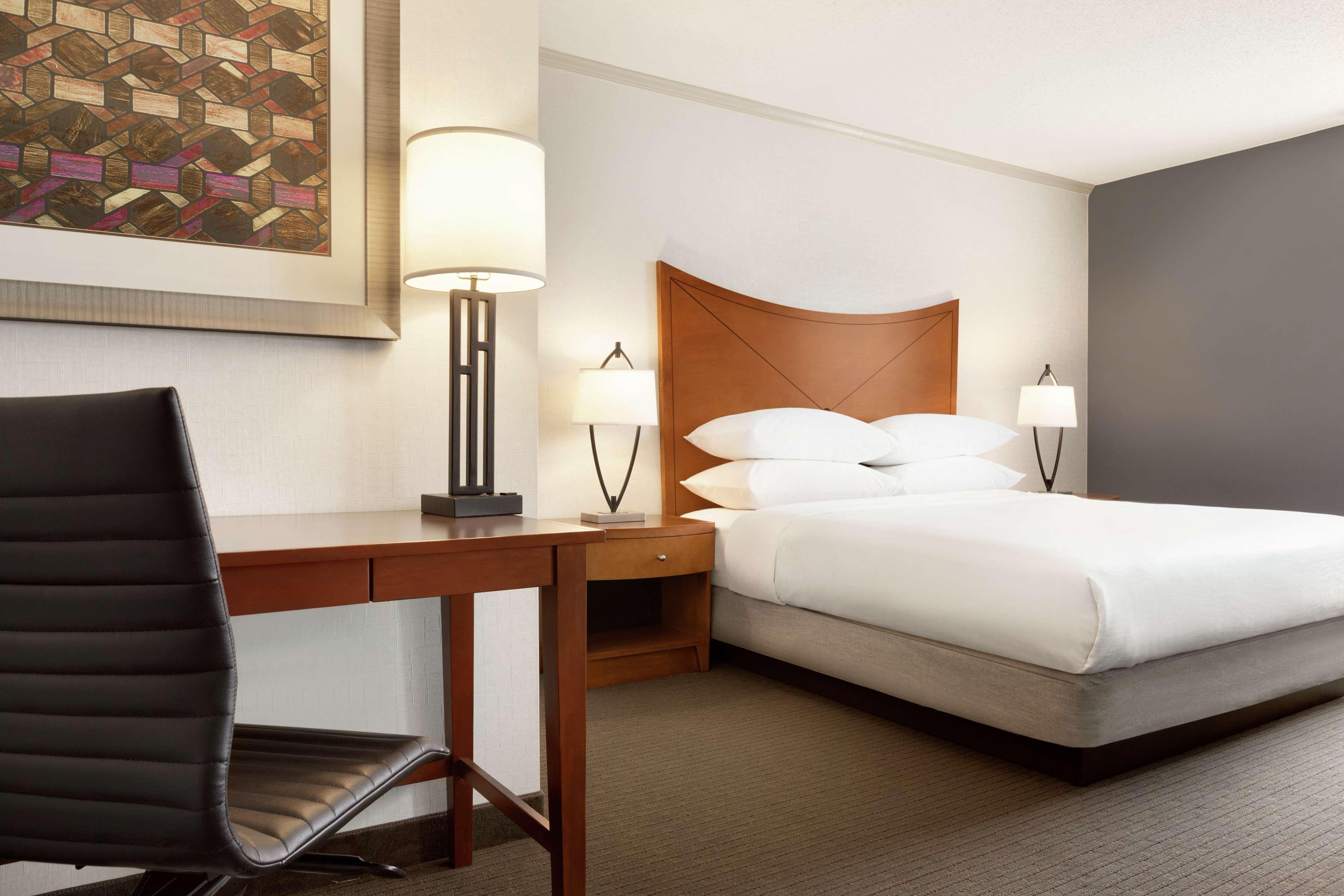 Embassy Suites Baltimore Inner Harbor Dış mekan fotoğraf